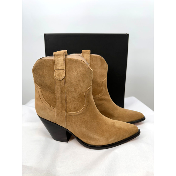 Marc Fisher Shoes - MARC FISHER New in Box Evereve Marlie Western Cowboy Boot in Tan Leather // 8